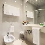 Campion Citylife Hotell 3*