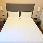 Hotell Campion Citylife Milano